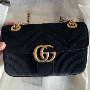 GUCCI Velvet Matelasse Mini GG Marmont Shoulder Bag Black